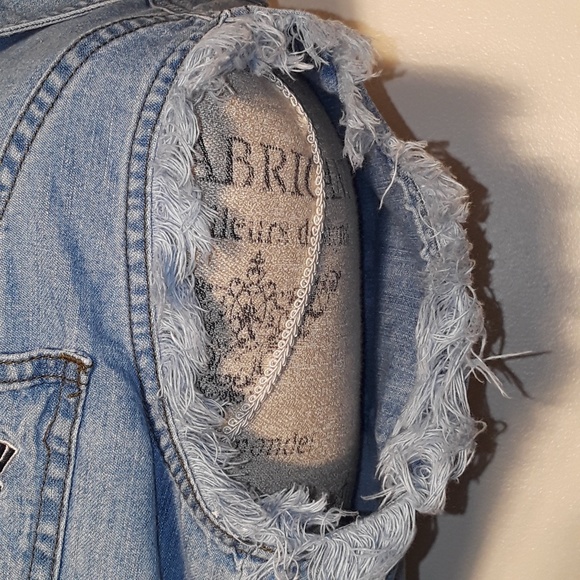 Harley Davidson Distressed Denim Vest - Picture 5 of 6